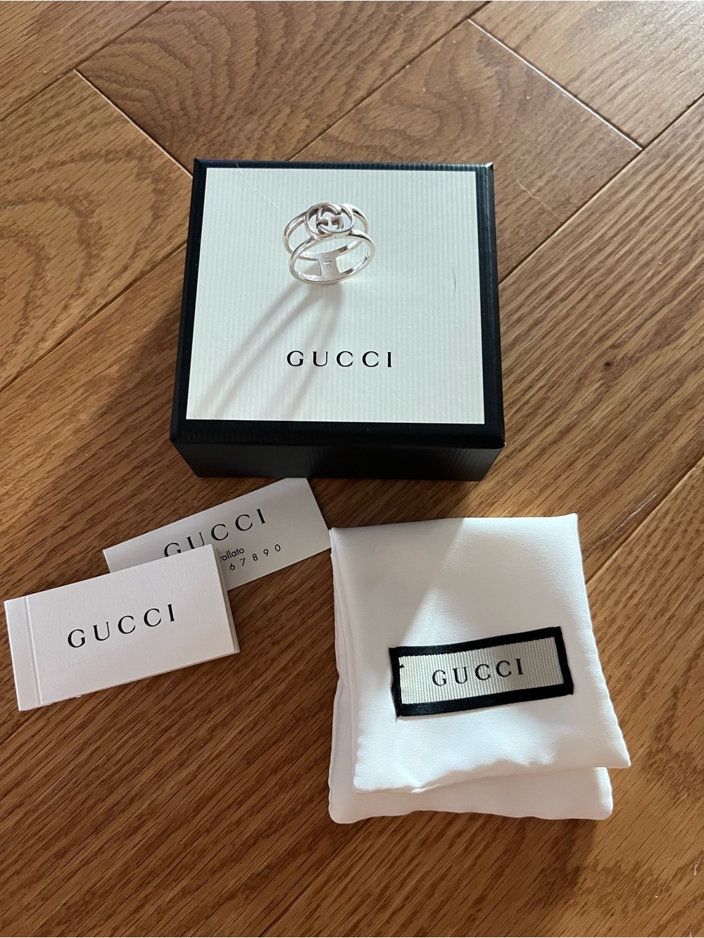 Gucci Silver Interlocking G Double-Band Ring with White Box & Pouch
